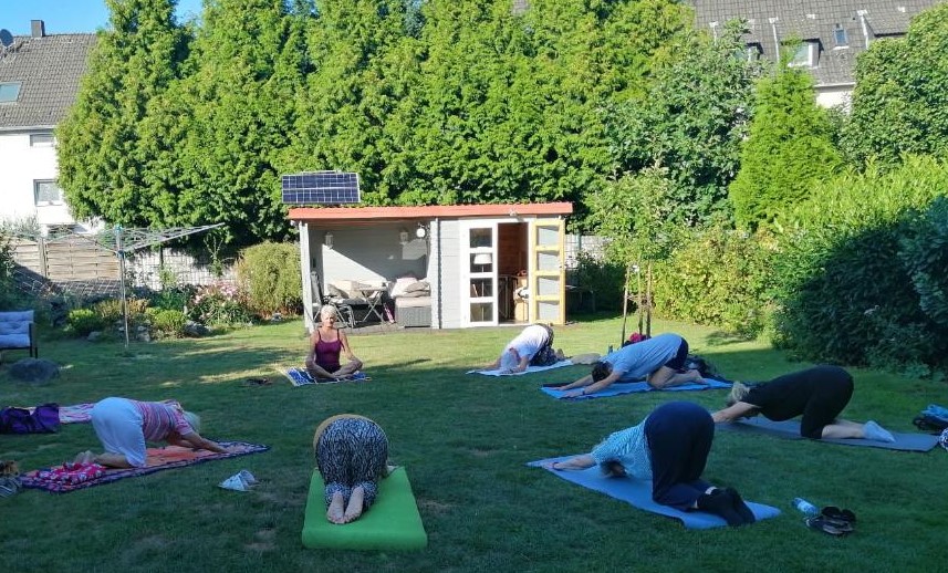 Yoga im Garten ErlerSportgemeinschaft e.V.